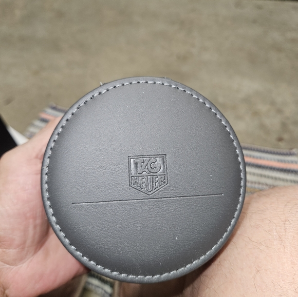 Tagheuer mens watch 38mm Authentic - Picture 4 of 8